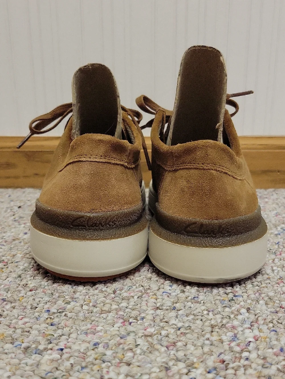 Clarks Men's Courtlite Wally Suede Boat Shoes in Tan, Cream Sole Men's 9 NWOT